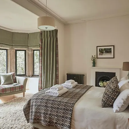 펜션 Oughtershaw Hall *